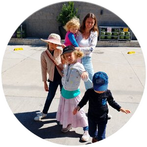 Foto de Valeria con sus hijos